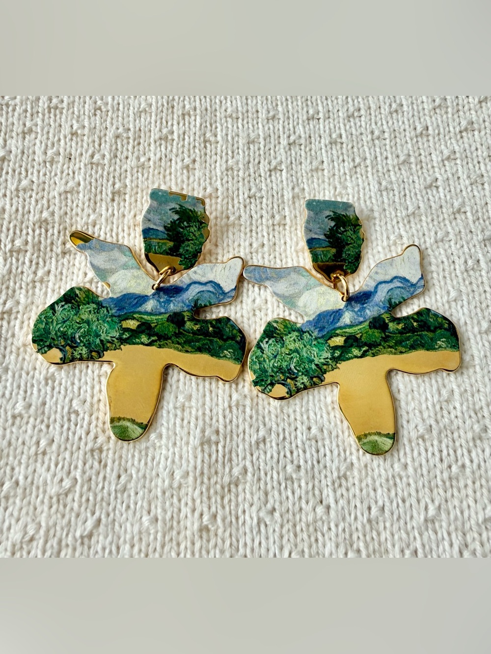 Lele Sadoughi x The Met Van Gogh Wheat Fields Paper Lily Earrings